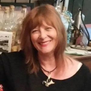 Meet your Posher, Gloria